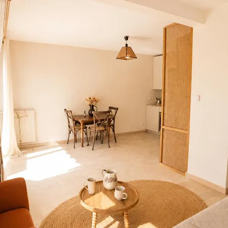 Luxury 3 Sunny Terrace Walk To Port Апартаменты Ницца